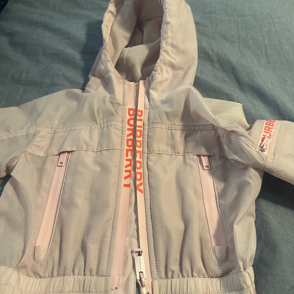 BURBERRY Toddler Girl Jacket 🔥 - Picture 2 of 7